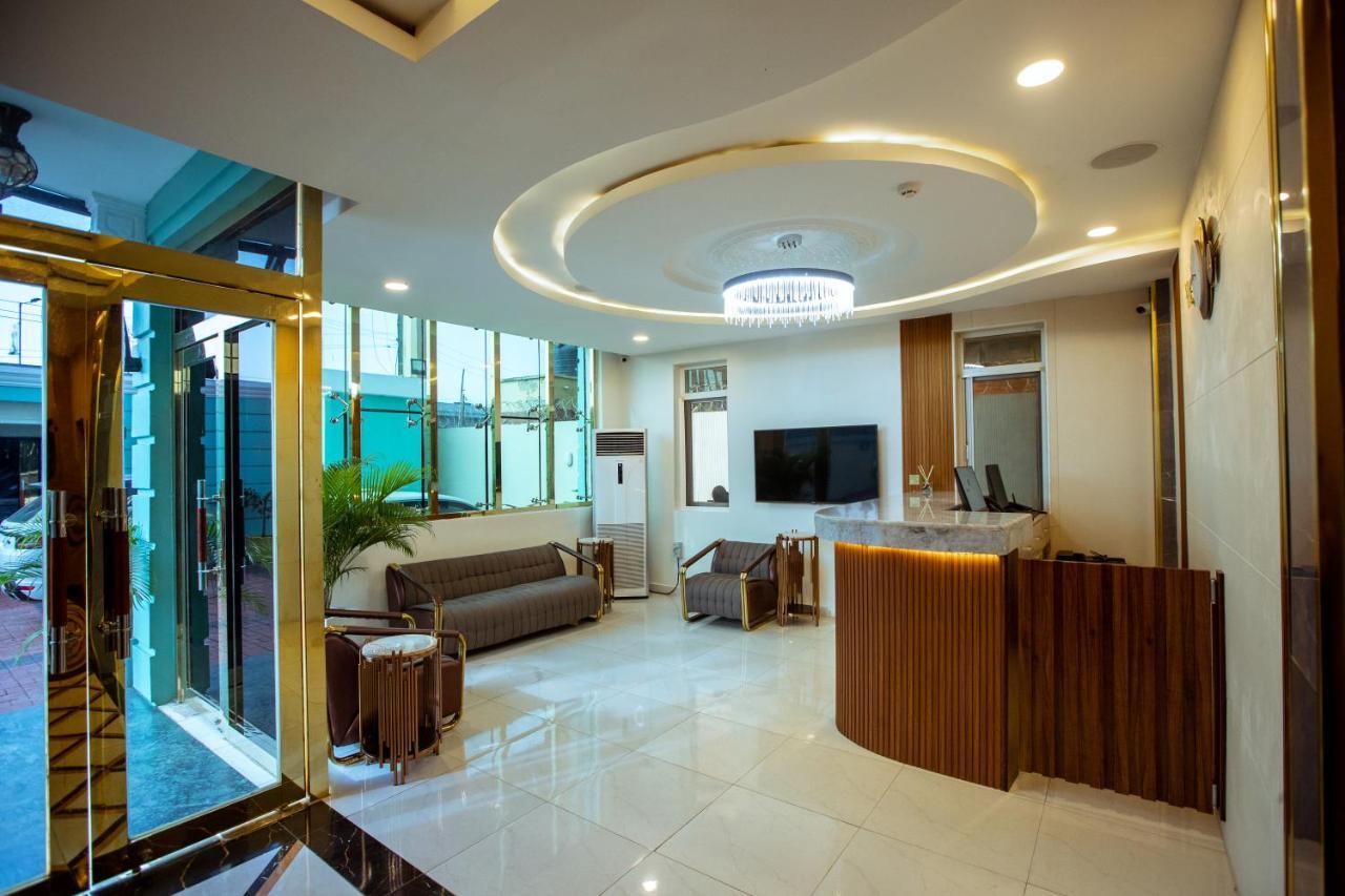 Apartment 79 Hotel & Suite Икея Экстерьер фото