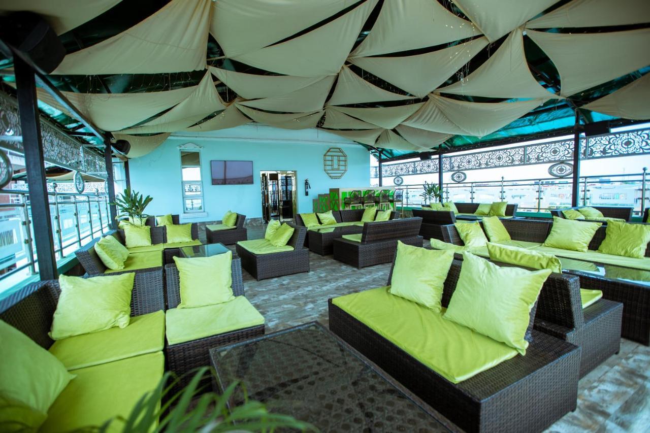 Apartment 79 Hotel & Suite Икея Экстерьер фото